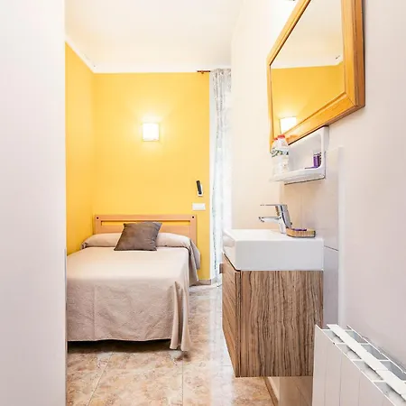 Vendégház Santa Ana Barcelona