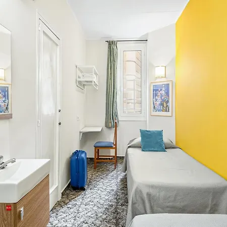 호스탈 산타 아나