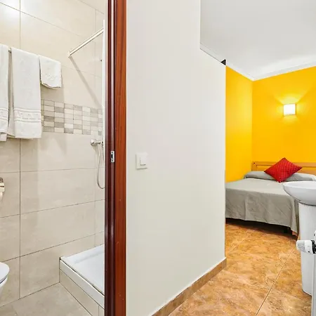 호스탈 산타 아나 게스트하우스 *